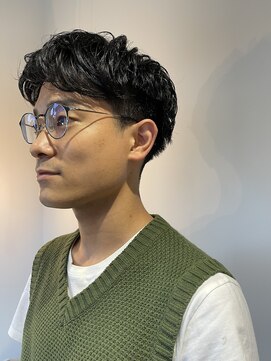 スガタ(SUGATA) 刈り上げ ショート