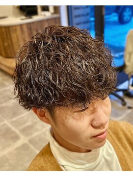 ヘアーショップケイ(HAIR SHOP K.) 威風堂々の波巻きマッシュ