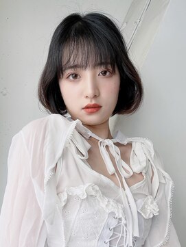 アイティーバイアルバム 八王子店(IT by ALBUM) ワンホンボブダークアッシュ_斜めバンググレージュ_39205