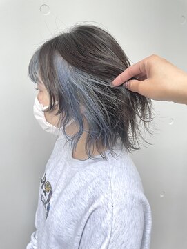 カリーナコークス 原宿 渋谷(Carina COKETH) 水色/インナーカラー/ダブルカラー/レイヤーカット/ウルフカット