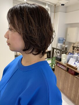 ロゼオ(Roseo) ゆるカールショートボブ