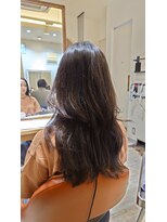 ブロッサム ひばりヶ丘(Blossom)&nbsp;10代20代30代大人レイヤー小顔韓国へア艶感アッシュグレージュ