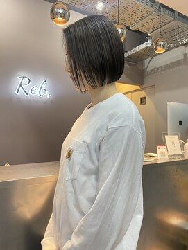 レブ 三条河原町(Reb,) ボブ