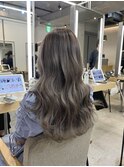 透けグレージュ