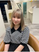 シルバーベージュ