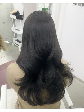 エヌアイ オモテサンドウ(ni omotesando) ダークグレージュ/地毛風カラー 上野