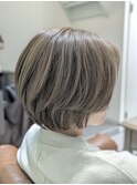 レイヤーショートボブ