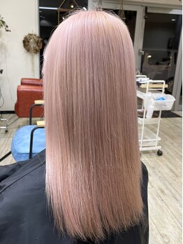 アイコン(EIKON)の写真/デザインカラーで絶妙な透け感のあるスタイルが叶う♪トレンド×似合わせが得意な実力派サロン！
