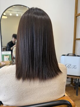 ロアナミドリノ(LOANA MIDORINO) 縮毛矯正の仕上がり