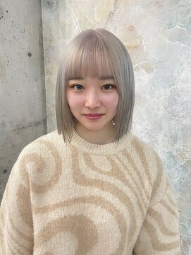 ブレス(bless) シルバー/ホワイトシルバー