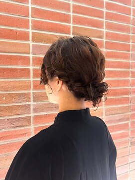 ルームヒゴバシ(room higobashi) お呼ばれアレンジ／ゆるアップスタイル