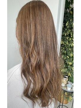 アルファ(Hair Salon alpha) 【大人可愛い×艶感】ベージュブラウン
