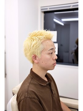 パストアンドニュー(past and new) スパイキーショート　金髪