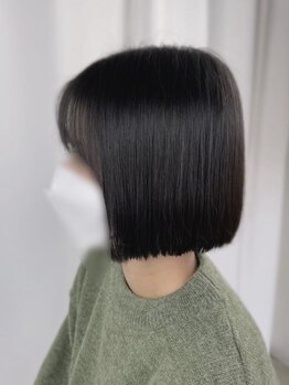 ヘアサロンJの写真/【縮毛矯正/ブリーチを繰り返して傷んだ髪へ】傷んでいる髪の毛にオススメのうるつやトリートメント！