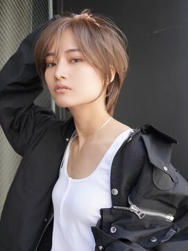 ギークス(GEEKS) 【GEEKS渋谷】ナチュラルショートウルフ/20代30代/冬カラー/小顔