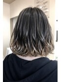 ゆるふわボブ×ライトグレージュのグラデカラー