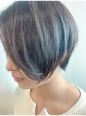 シンプルな前下がりショート
