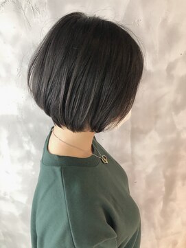 リュッカ(Lyuck) 艶感溢れるグラボブ