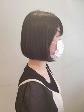 アンテシニヨン(Un the Shiniyon) ストレートボブ