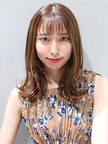 アンビエンテ(ambiente)&nbsp;セミロング　外はねスタイル