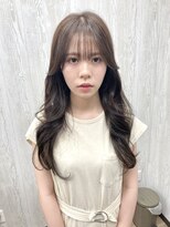 トコ(toco) ★くびレイヤーエモージュ小顔前髪薄めグレージュレイヤーロング