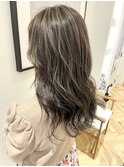 アッシュ系大人ハイライト