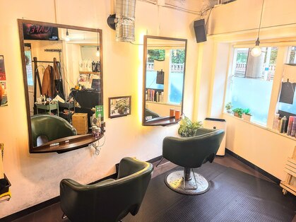 アフェーブル(affable)の写真