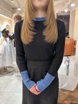 キャンバス バイ ネオリーブ 横浜西口(Canvas by neo.)&nbsp;ジグザグ顔周りレイヤー ロングヘア ハイトーンsk