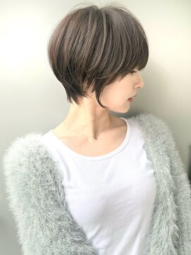 アンド ストーリーズ(&STORIES) ショートボブ髪型30代40代50代前髪あり前髪なし面長丸顔【荒牧】