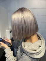 タオ 河原町(Tao) ホワイトシルバー