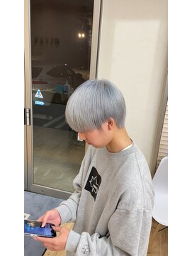 リアン(LIAN) イメチェン/ハイトーン/ダブルカラー/シルバーアッシュ/郡山