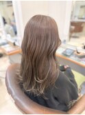 白髪ぼかしハイライト オリーブベージュ 艶髪【横浜】k