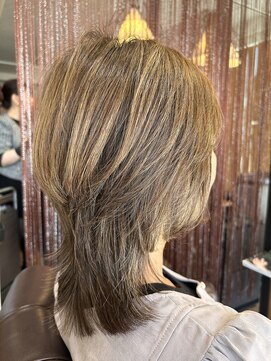 ル シャンブル(LE CHANVRE) 40代、50代、大人ウルフ×小顔カット