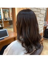 美容室ヒラトヤ 仙北店 20代30代ブリーチなし大人可愛いゆるふわアッシュブラウン