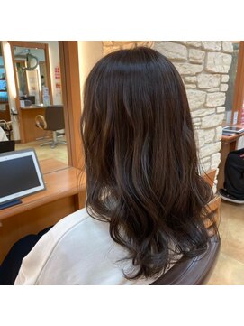 美容室ヒラトヤ 仙北店 20代30代ブリーチなし大人可愛いゆるふわアッシュブラウン