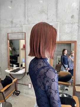 ノイ(noii) 切りっぱなしボブ/ボブ/顎ラインボブ/タッセルボブ/オレンジ