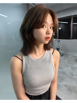 ボタン ハカタ(VOTAN hakata) 【前田七音】オリーブベージュ/韓国ヘア/くびれ巻き