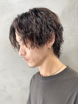 エリマバイフィフス 調布(elima by fifth) 調布メンズパーマセンターパートツイストスパイラルパーマカット