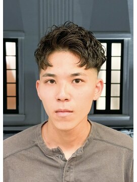 ダッド(DAD) [アップバング]