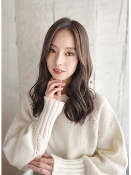 「白髪カバー × 上質ツヤミディ」