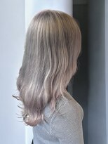 ピリオド 赤坂(Period.)&nbsp;セミロング シルバー ホワイト ラベンダー 髪質改善 赤坂見附