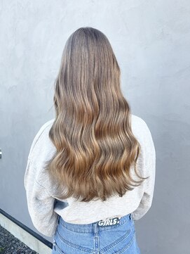 ジーナ 渋谷神南(Zina) 中明度ミルクティーベージュ