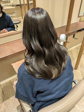 チャコレ パーチ 北千住店(Chacolle perch) オリーブカラー