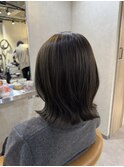 外ハネ×オリーブカラー