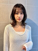 リベルタ(liberta) 外ハネミディレイヤー