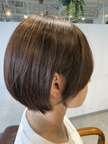 リベラ 鳩ヶ谷(LIBERA) 丸みショートボブ