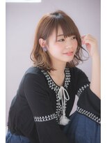 ガーデントウキョウ(GARDEN Tokyo) 小顔斜めバング&厚めバングのマーメイドアッシュハニーヘア