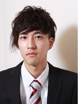 ザンギリ ネクスト 新宿西口店(ZANGIRI Next) ツーブロックアシンメトリー＜理容室＞＜理容室＞＜理容室＞