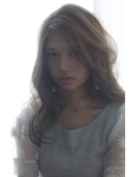 クラン(clan) 外国人風似合わせカット厚めバング