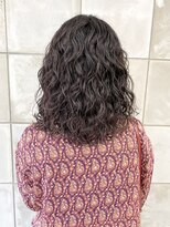 トゥコ(tuco)&nbsp;ミディアムパーマスパイラルパーマ黒髪パーマくるくるパーマ